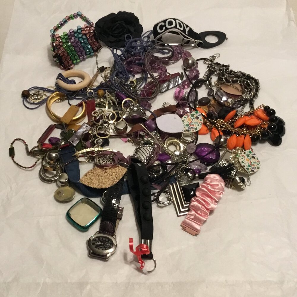 Very colorful lot of scrap jewelry for crafts, repairs, jewelry making, etc.